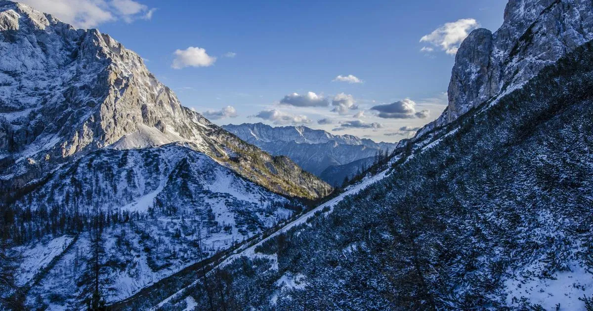 Visiter la grotte de Bedeilhac en Ariège : découverte incontournable en 2025